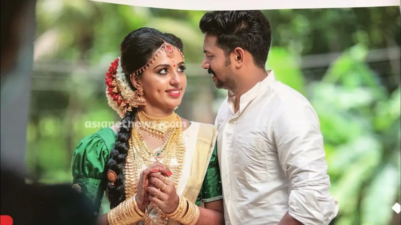 Kerala shocker: 24 year old Ayurveda student ends life, family claims dowry harassment Kerala shocker: 24 year old Ayurveda student ends life, family claims dowry harassment