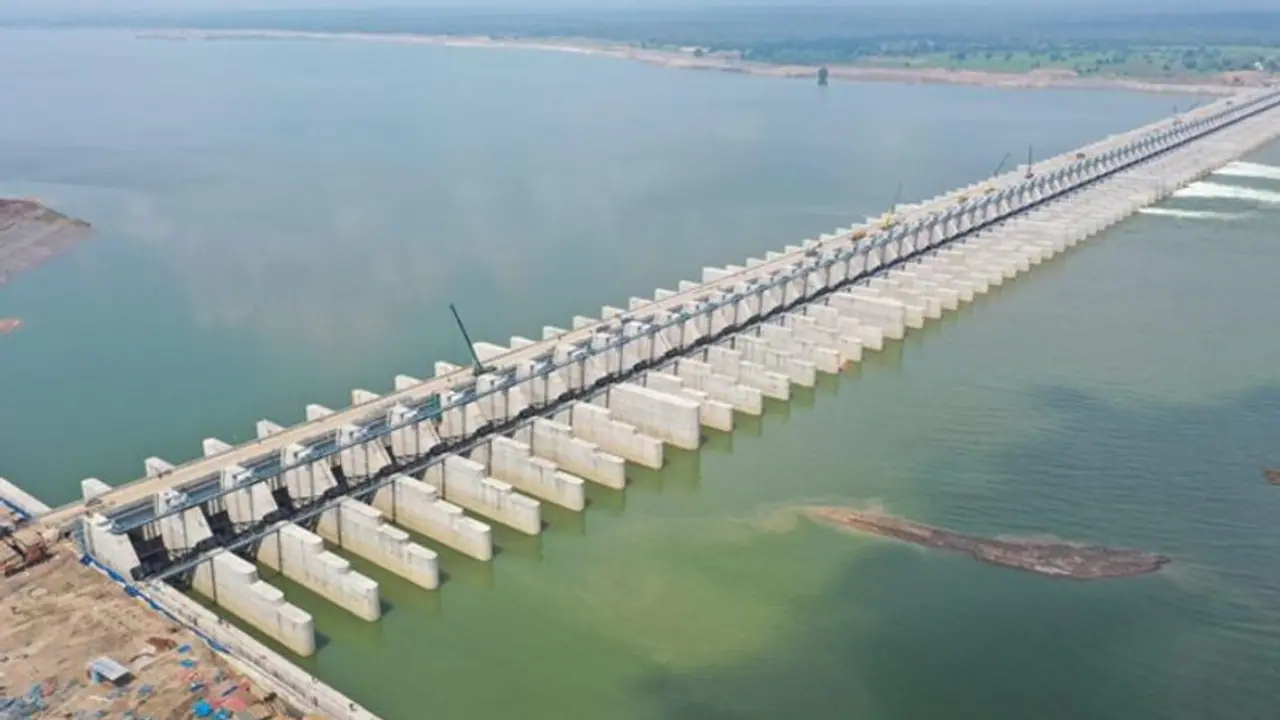  కాళేశ్వరానికి జాతీయ హోదా అర్హత లేదు.. కారణం అదే..