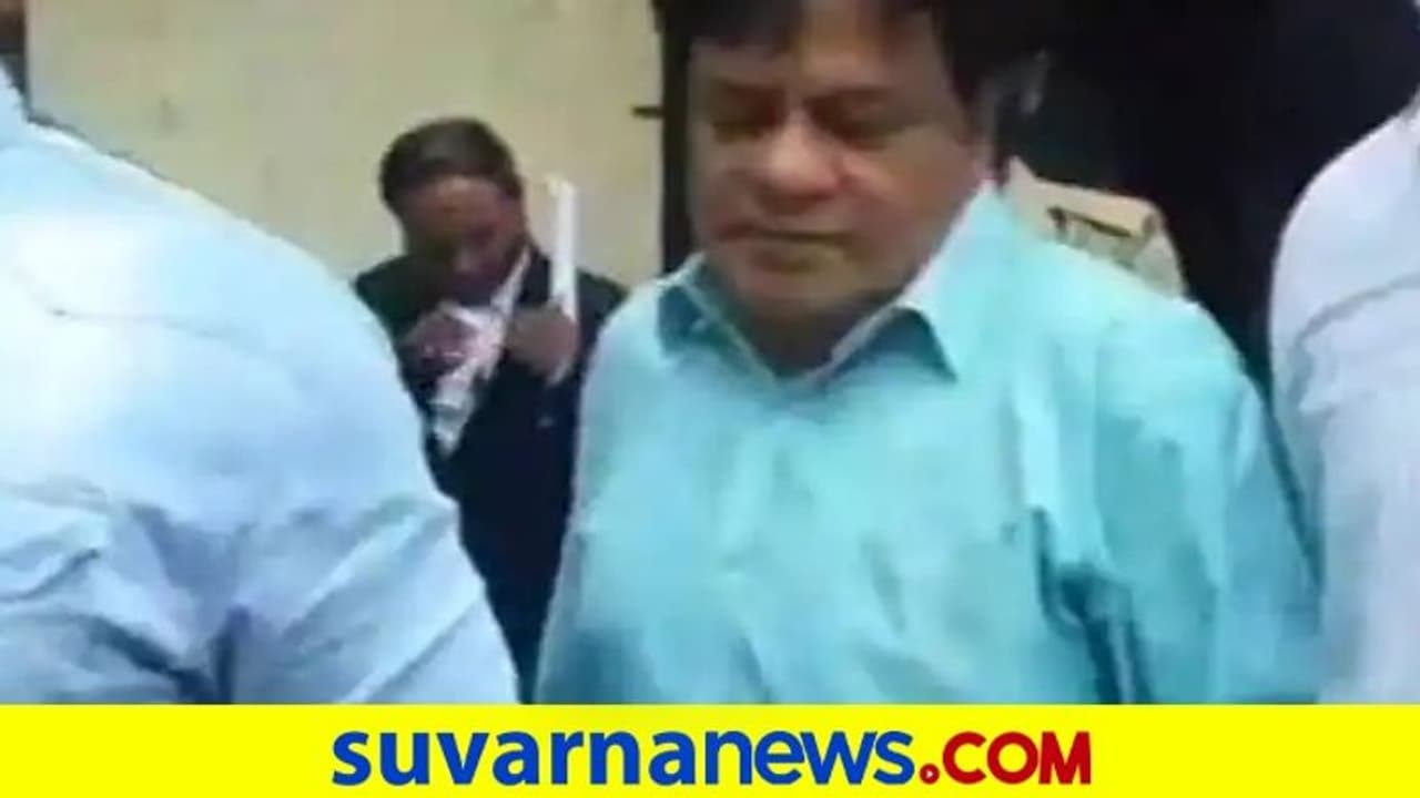 ಭೂಗತ ಪಾತಕಿ ದಾವೂದ್ ಇಬ್ರಾಹಿಂ ಸಹೋದರ ಇಕ್ಬಾಲ್ ಕಸ್ಕರ್ ಅರೆಸ್ಟ್! ಭೂಗತ ಪಾತಕಿ ದಾವೂದ್ ಇಬ್ರಾಹಿಂ ಸಹೋದರ ಇಕ್ಬಾಲ್ ಕಸ್ಕರ್ ಅರೆಸ್ಟ್!