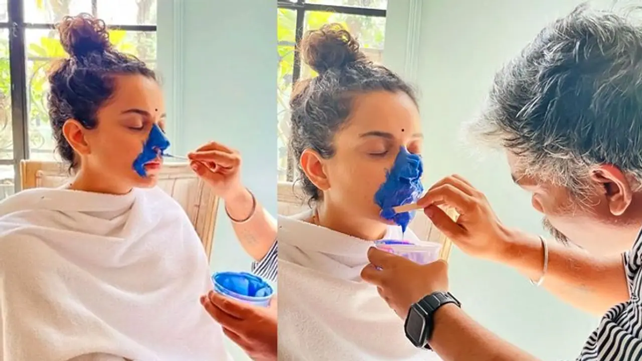 कंगना ने अब इंदिरा गांधी की बायोपिक के लिए शुरू की तैयारी, प्रोस्थेटिक मेकअप करवाती आईं नजर कंगना ने अब इंदिरा गांधी की बायोपिक के लिए शुरू की तैयारी, प्रोस्थेटिक मेकअप करवाती आईं नजर