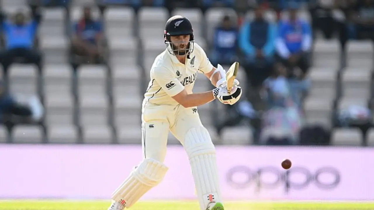 ഐസിസി റാങ്കിംഗ്: വില്യംസണ് ഒന്നാംസ്ഥാം തിരിച്ചുപിടിച്ചു, ഓള്റൗണ്ടര്മാരുടെ പട്ടികയില് ജഡേജയ്ക്ക് തിരിച്ചടി ഐസിസി റാങ്കിംഗ്: വില്യംസണ് ഒന്നാംസ്ഥാം തിരിച്ചുപിടിച്ചു, ഓള്റൗണ്ടര്മാരുടെ പട്ടികയില് ജഡേജയ്ക്ക് തിരിച്ചടി