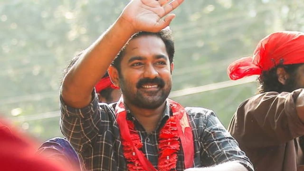 ആസിഫ് അലിയുടെ 'എല്ലാം ശരിയാകും' തിയറ്ററുകളിലേക്ക്; റിലീസ് തീയതി പ്രഖ്യാപിച്ചു ആസിഫ് അലിയുടെ 'എല്ലാം ശരിയാകും' തിയറ്ററുകളിലേക്ക്; റിലീസ് തീയതി പ്രഖ്യാപിച്ചു