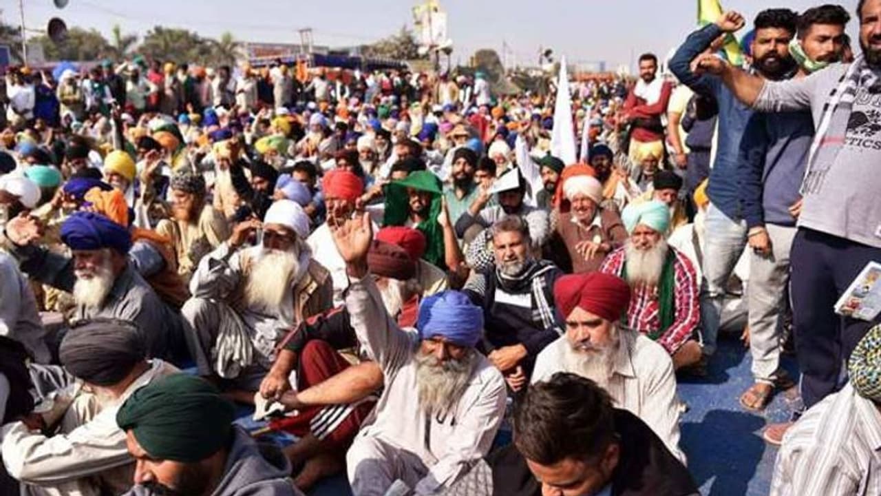 ರೈತ ಹೋರಾಟಕ್ಕೆ 7 ತಿಂಗಳು: ಪುನಃ ಮಾತುಕತೆಗೆ ಕೇಂದ್ರ ಆಹ್ವಾನ! ರೈತ ಹೋರಾಟಕ್ಕೆ 7 ತಿಂಗಳು: ಪುನಃ ಮಾತುಕತೆಗೆ ಕೇಂದ್ರ ಆಹ್ವಾನ!