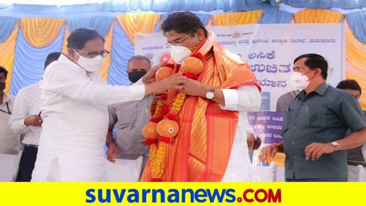 ಪರಮೇಶ್ವರ್ ಸಜ್ಜನ, ಅಜಾತಶತ್ರು: ಹಾಡಿ ಹೊಗಳಿದ ಸಚಿವ ಅಶೋಕ್ ಪರಮೇಶ್ವರ್ ಸಜ್ಜನ, ಅಜಾತಶತ್ರು: ಹಾಡಿ ಹೊಗಳಿದ ಸಚಿವ ಅಶೋಕ್