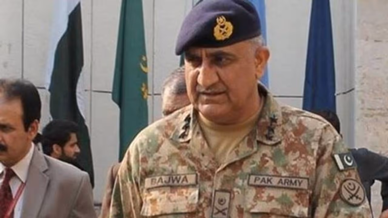 Pak Army chief Gen Bajwa stresses on need for regional peace; warns price of status quo will be devastating