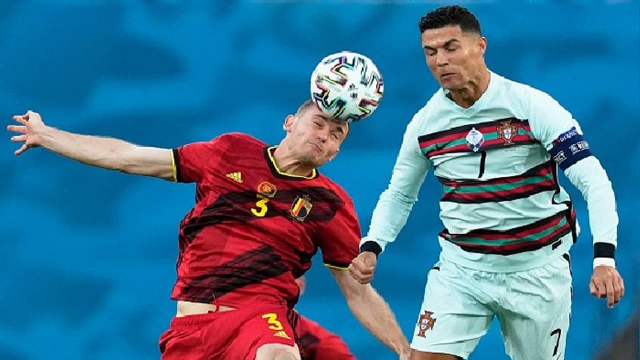 হতভাগ্য রোনাল্ডো, লাল বাহিনীর হাতে ১ ০ গোলে পর্যদুস্ত পর্তুগাল হতভাগ্য রোনাল্ডো, লাল বাহিনীর হাতে ১ ০ গোলে পর্যদুস্ত পর্তুগাল