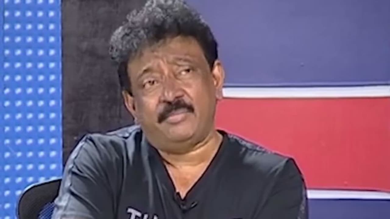 కొండా మూవీని ఎవరూ ఆపలేరు.. తెలంగాణా మంత్రికి వర్మ మాస్ వార్నింగ్! కొండా మూవీని ఎవరూ ఆపలేరు.. తెలంగాణా మంత్రికి వర్మ మాస్ వార్నింగ్!