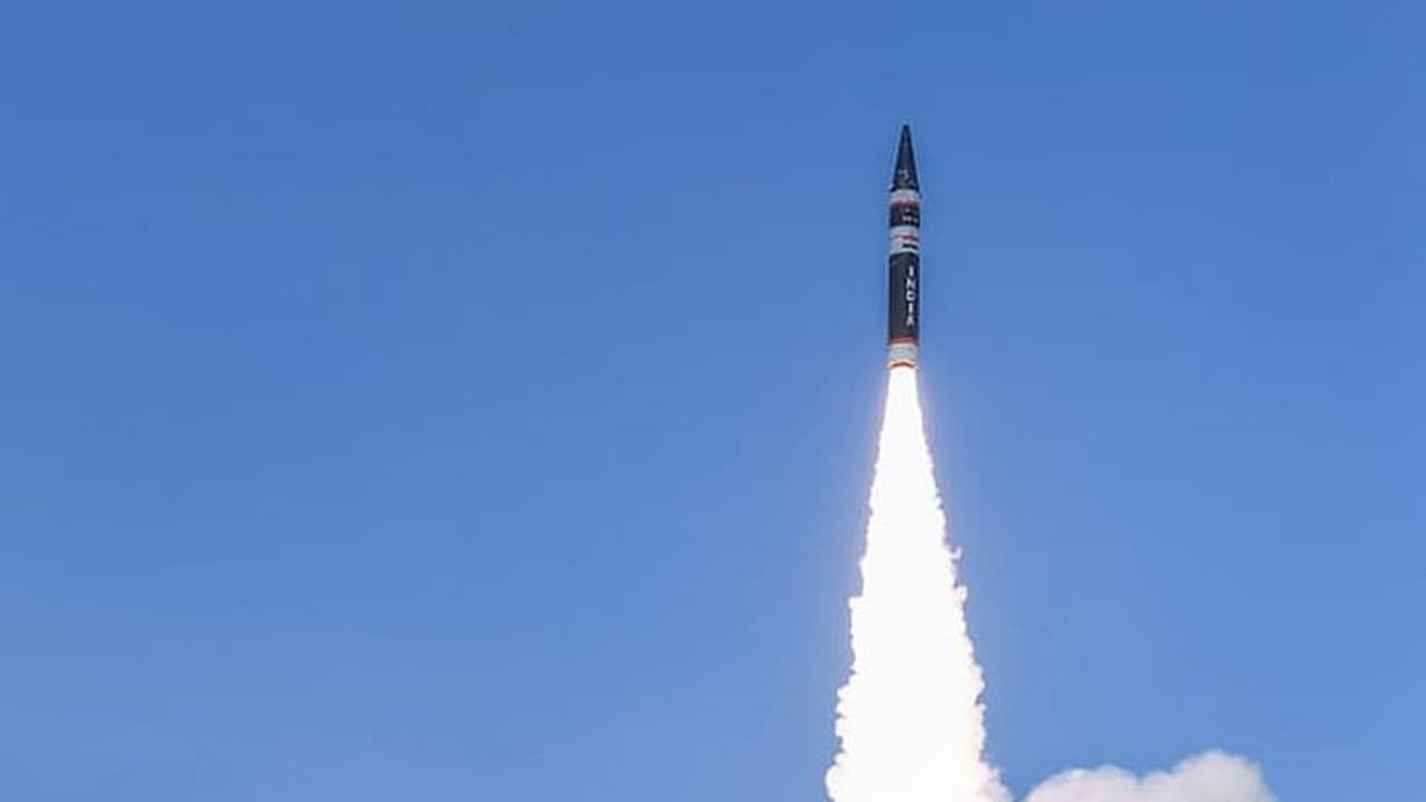 2,000 KM ಗುರಿ ಸಾಮರ್ಥ್ಯದ ಅಗ್ನಿ ಪ್ರೈಮ್ ಕ್ಷಿಪಣಿ ಪ್ರಯೋಗ ಯಶಸ್ವಿ!