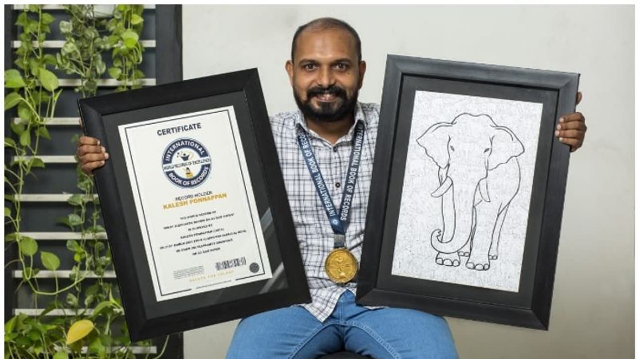 പേപ്പര് നിറയെ ആനകള്; ആനവരയുമായി റെക്കോഡിലേക്ക് കലേഷ് പൊന്നപ്പന് പേപ്പര് നിറയെ ആനകള്; ആനവരയുമായി റെക്കോഡിലേക്ക് കലേഷ് പൊന്നപ്പന്