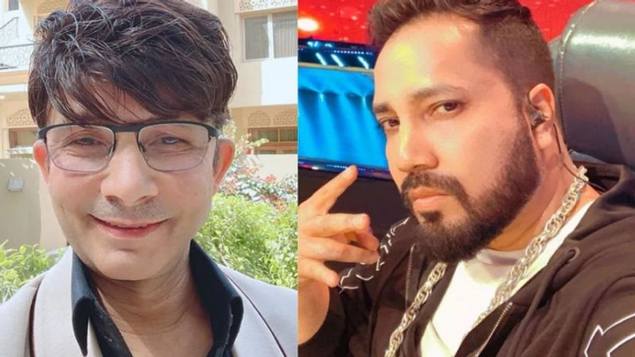 KRK ने फिर लिया मीका सिंह से पंगा, सिंगर को बताया 'गे', ट्वीट कर लिखा मर्द ऐसी हरकते नहीं करते KRK ने फिर लिया मीका सिंह से पंगा, सिंगर को बताया 'गे', ट्वीट कर लिखा मर्द ऐसी हरकते नहीं करते