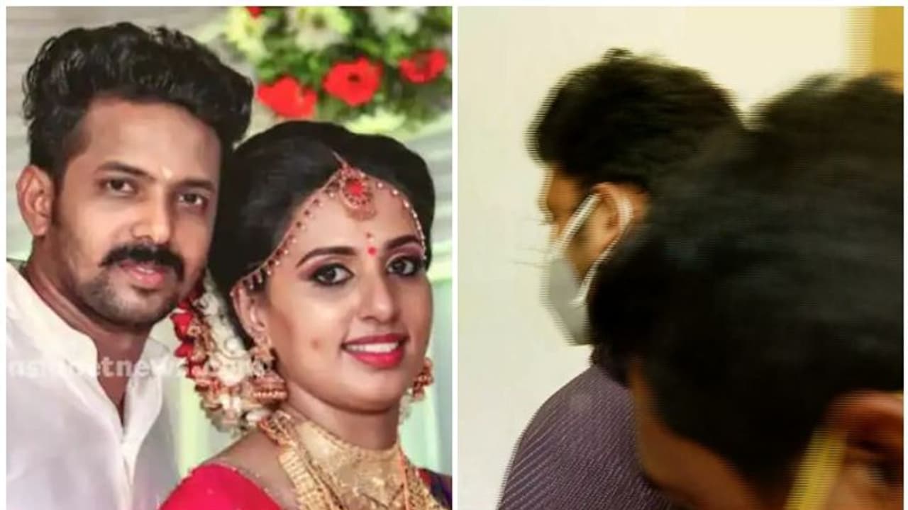 വിസ്മയയെ അഞ്ച് തവണ മർദ്ദിച്ചുവെന്ന് മൊഴി, ചോദ്യങ്ങളെ നിർവികാരതയോടെ നേരിട്ട് കിരൺ, തെളിവെടുപ്പ് പുരോഗമിക്കുന്നു വിസ്മയയെ അഞ്ച് തവണ മർദ്ദിച്ചുവെന്ന് മൊഴി, ചോദ്യങ്ങളെ നിർവികാരതയോടെ നേരിട്ട് കിരൺ, തെളിവെടുപ്പ് പുരോഗമിക്കുന്നു