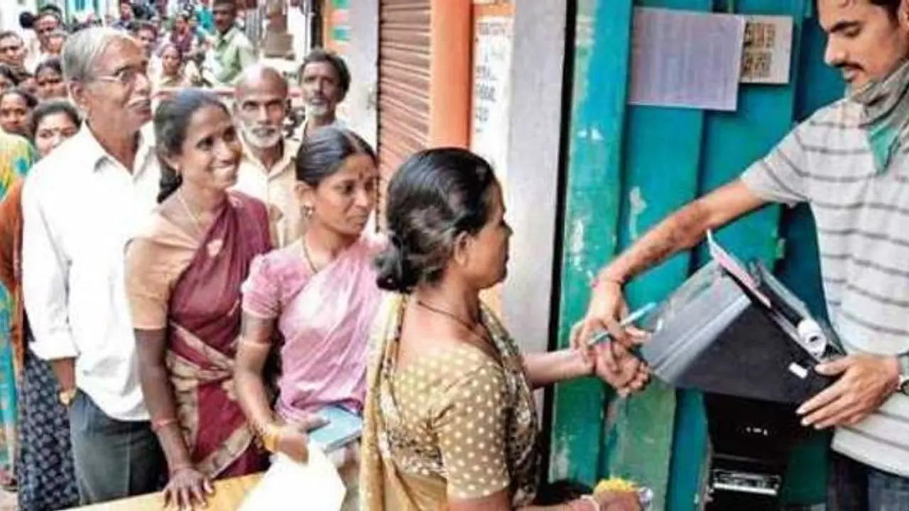 அலெர்ட் மக்களே..!! ரேஷன் கடைகளுக்கு 'விடுமுறை' அறிவிப்பு.. எந்த தேதியா இருக்கும் ? அலெர்ட் மக்களே..!! ரேஷன் கடைகளுக்கு 'விடுமுறை' அறிவிப்பு.. எந்த தேதியா இருக்கும் ?