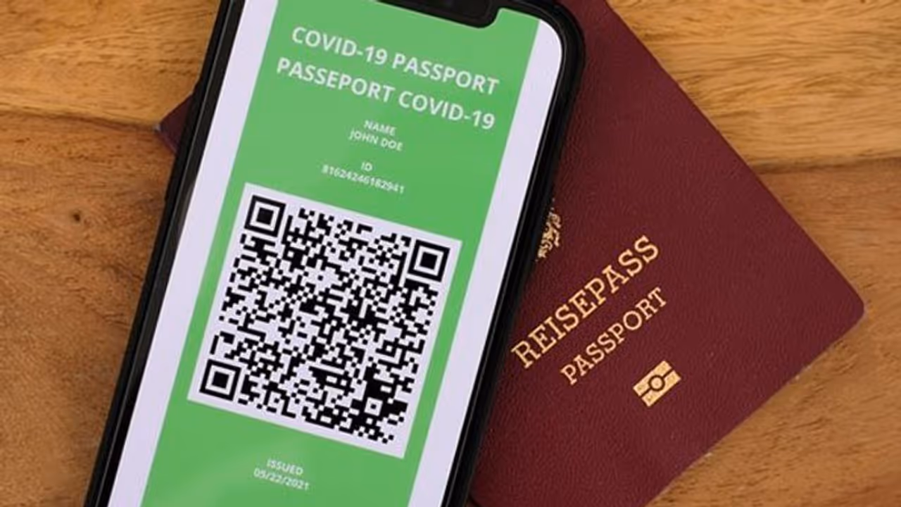 রাতারাতি কাজ দিল ভারতের কুটনৈতিক চাপ, ইউরোপে সবুজ পাসপোর্ট পেল কোভিশিল্ড রাতারাতি কাজ দিল ভারতের কুটনৈতিক চাপ, ইউরোপে সবুজ পাসপোর্ট পেল কোভিশিল্ড