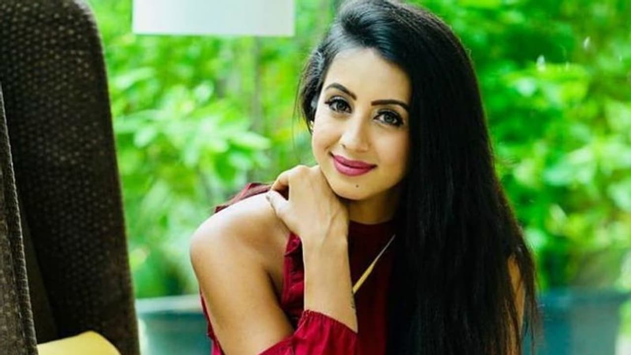 నేను వాటిలో పెట్టుబడే పెట్టలేదు.. సంజనా గల్రానీ..!