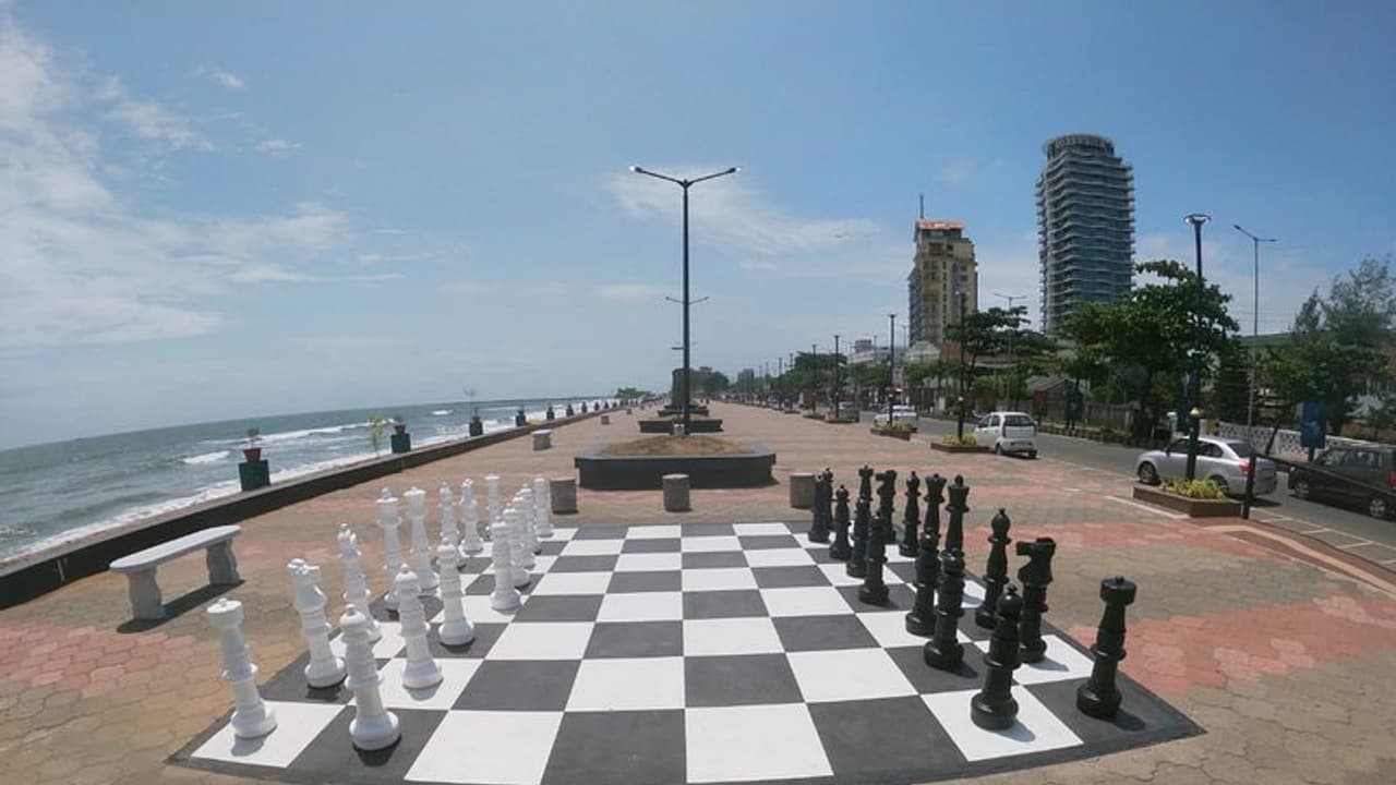 4.06 കോടി ചെലവ്; 'നൈറ്റ് ലൈഫ്' പൊളിയാക്കാം, സംസ്ഥാനത്തെ ആദ്യത്തെ വെന്‍റിംഗ് മാര്‍ക്കറ്റ് കം ഫുഡ് സ്ട്രീറ്റ്