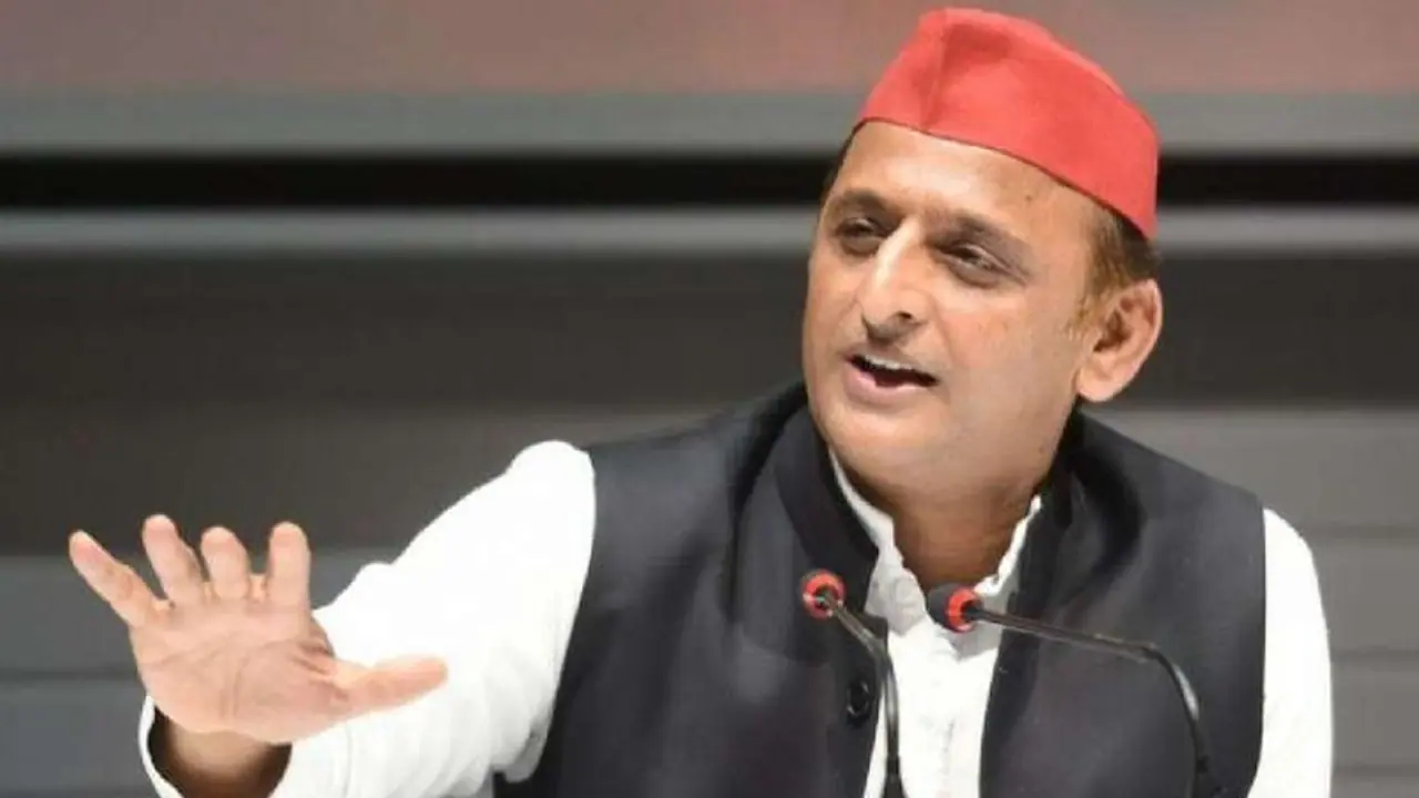 जन्मदिन पर भी बोलने से नहीं चूके अखिलेश यादव, कहा 'सबसे आखिर में जो वैक्सीन बचेगी वही मैं लगवाऊंगा'