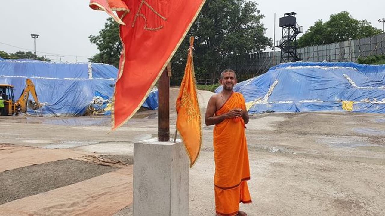 ವರ್ಷವಿಡೀ ದೇಶವ್ಯಾಪಿ ರಾಮ ಸೇವಾ ಅಭಿಯಾನ: ಪೇಜಾವರ ಶ್ರೀ ವರ್ಷವಿಡೀ ದೇಶವ್ಯಾಪಿ ರಾಮ ಸೇವಾ ಅಭಿಯಾನ: ಪೇಜಾವರ ಶ್ರೀ