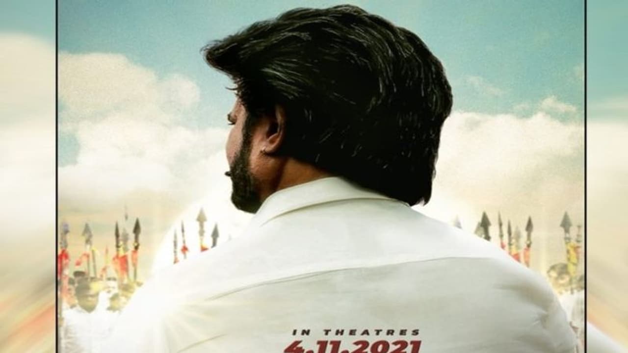 ఫ్యాన్స్ కు రజనీ.. సిద్దమే అంటూ ప్రకటన ఫ్యాన్స్ కు రజనీ.. సిద్దమే అంటూ ప్రకటన