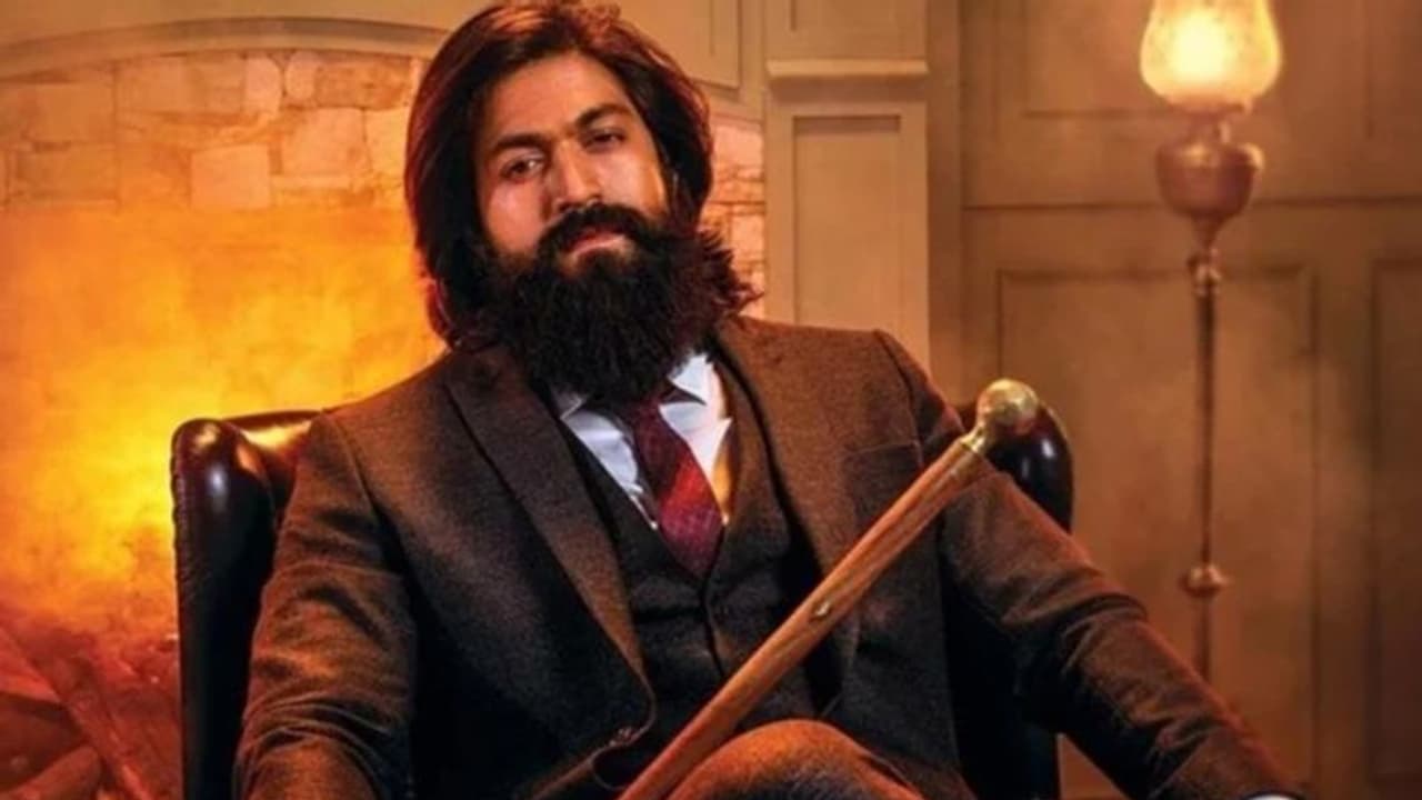 KGF 2: इतने करोड़ में बिके यश संजय दत्त की फिल्म के ऑडियो राइट्स, इस दिन थिएटर में धमाका करेगी मूवी KGF 2: इतने करोड़ में बिके यश संजय दत्त की फिल्म के ऑडियो राइट्स, इस दिन थिएटर में धमाका करेगी मूवी