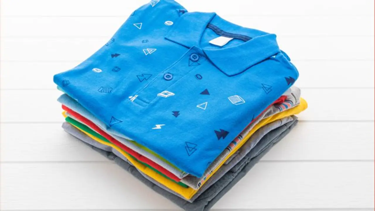 বর্ষাকালে তাড়াতাড়ি জামা কাপড় শুকোনোর ছটি অসাধারণ টিপস বর্ষাকালে তাড়াতাড়ি জামা কাপড় শুকোনোর ছটি অসাধারণ টিপস