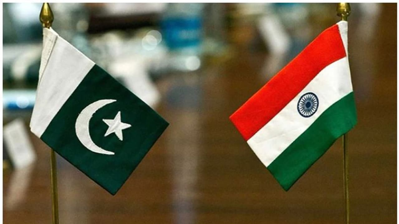 ഇന്ത്യൻ ഹൈക്കമ്മീഷൻ വളപ്പിൽ ഡ്രോൺ; പാകിസ്ഥാന്റെ വാദം തള്ളി ഇന്ത്യ, തെളിവുകള് നല്കിയിട്ടും നടപടിയെടുത്തില്ല ഇന്ത്യൻ ഹൈക്കമ്മീഷൻ വളപ്പിൽ ഡ്രോൺ; പാകിസ്ഥാന്റെ വാദം തള്ളി ഇന്ത്യ, തെളിവുകള് നല്കിയിട്ടും നടപടിയെടുത്തില്ല