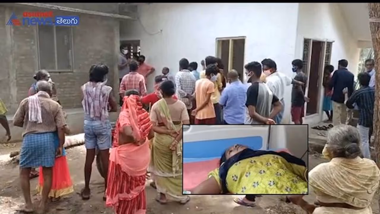 అమలాపురంలో ఇద్దరు మహిళల మీద కత్తితో దుండగుడు దాడి.. !(వీడియో) అమలాపురంలో ఇద్దరు మహిళల మీద కత్తితో దుండగుడు దాడి.. !(వీడియో)