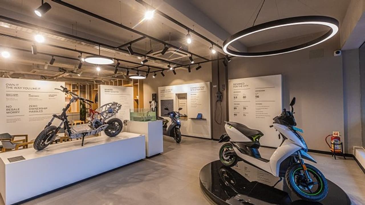 ಎಥರ್ ಎಲೆಕ್ಟ್ರಿಕ್ ಸ್ಕೂಟರ್ ಖರೀದಿ, ಟೆಸ್ಟ್ ರೈಡ್ ಮತ್ತಷ್ಟು ಸುಲಭ; ಬೆಂಗಳೂರಿನಲ್ಲಿ 2ನೇ ಸೆಂಟರ್ ಆರಂಭ!