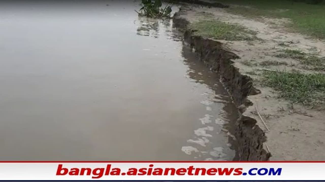 Ganges Erosion: গঙ্গার ভাঙনরোধে ১২ কোটির প্রজেক্ট, ভোট জেতার কৌশল বলে অভিযোগ