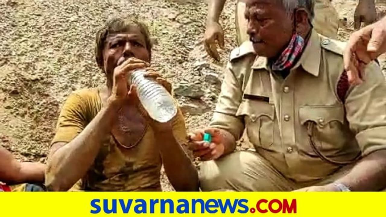 ರಾಮನಗರ; ಸಾಹಸ ಮೆರೆದು ಪೈಪ್ ಲೈನ್ ನಲ್ಲಿ ಸಿಲುಕಿದ್ದ ರೈತನ ರಕ್ಷಣೆ