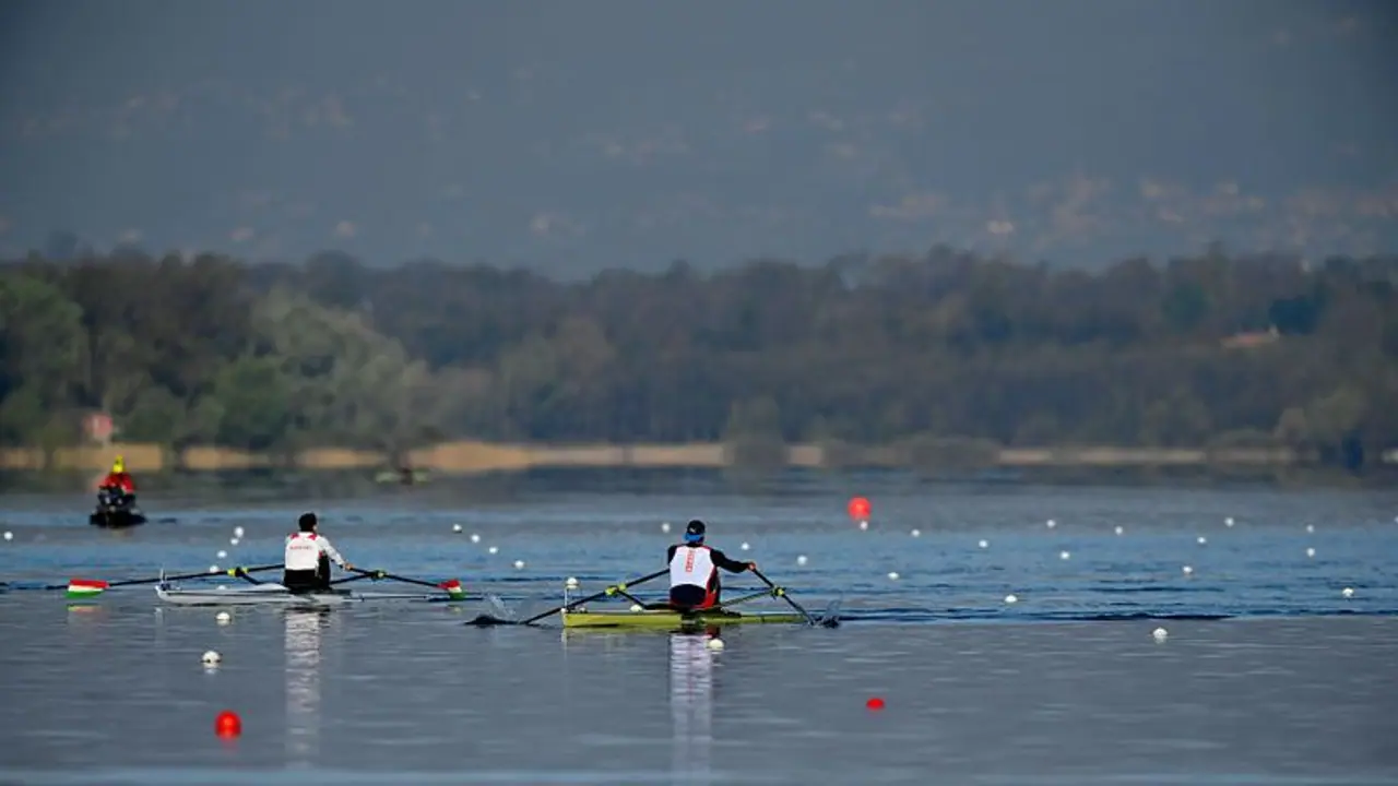 কালবৈশাখীর দাপটে রবীন্দ্র সরোবরে জলে তলিয়ে মৃত দুই, ফিরহাদের নিশানায় পরিবেশ প্রেমীরা কালবৈশাখীর দাপটে রবীন্দ্র সরোবরে জলে তলিয়ে মৃত দুই, ফিরহাদের নিশানায় পরিবেশ প্রেমীরা