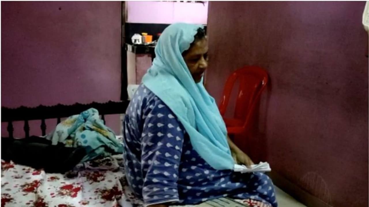 കൊല്ലത്ത് ക്യാൻസർ രോഗി ചികിൽസയ്ക്കായി സൂക്ഷിച്ച പണം മോഷണം പോയി കൊല്ലത്ത് ക്യാൻസർ രോഗി ചികിൽസയ്ക്കായി സൂക്ഷിച്ച പണം മോഷണം പോയി