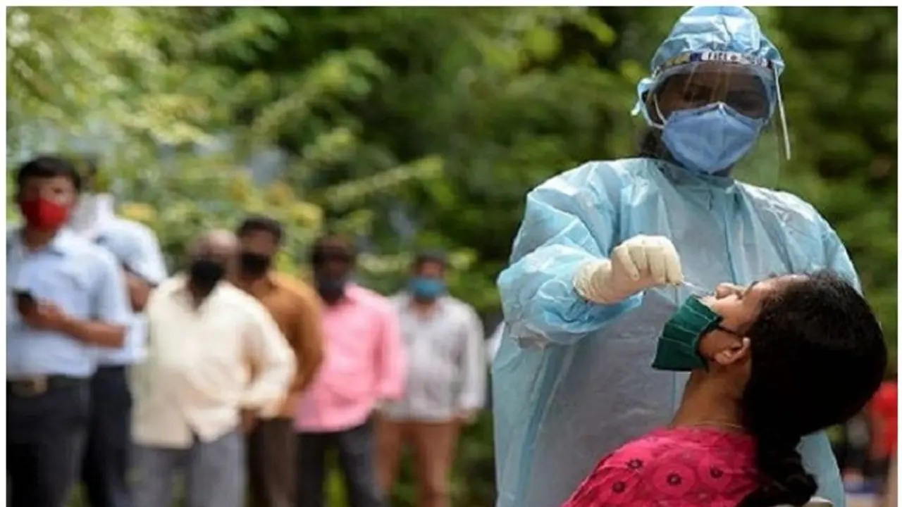 കൊവിഡ് മൂന്നാം തരംഗം രാജ്യത്ത് അടുത്ത മാസം സംഭവിച്ചേക്കാമെന്ന് എസ്ബിഐ റിപ്പോര്‍ട്ട്