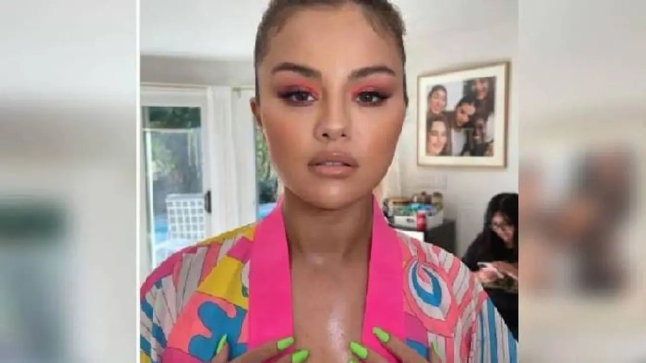 'എല്ലാ ശരീരങ്ങളും സുന്ദരമാണ്'; ബോഡി പോസിറ്റിവിറ്റി സന്ദേശവുമായി ഗായിക സെലീന ഗോമസ് 'എല്ലാ ശരീരങ്ങളും സുന്ദരമാണ്'; ബോഡി പോസിറ്റിവിറ്റി സന്ദേശവുമായി ഗായിക സെലീന ഗോമസ്