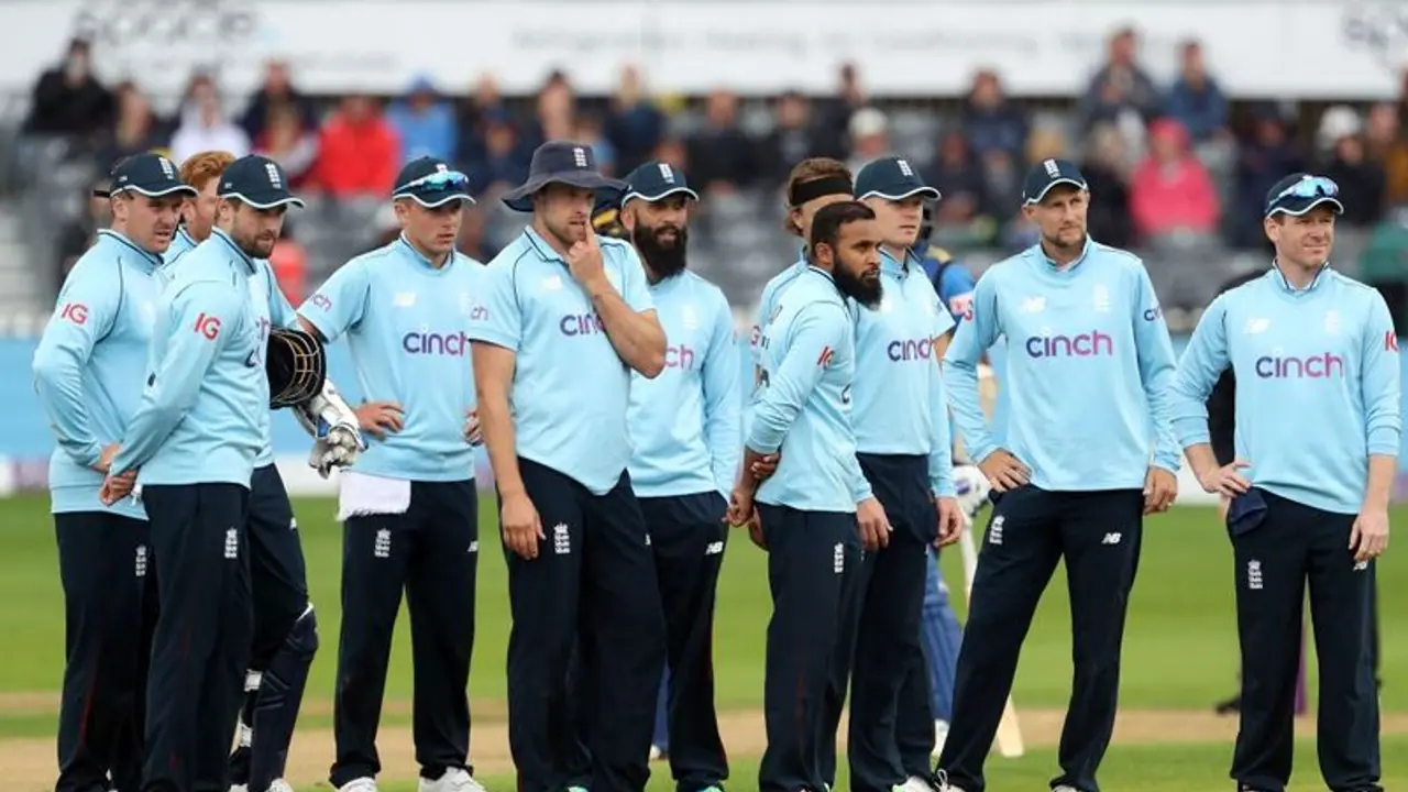 World Cup 2023: ವಿಶ್ವಕಪ್ ಟೂರ್ನಿಗೆ ಇಂಗ್ಲೆಂಡ್ ಸಂಭಾವ್ಯ ತಂಡ ಪ್ರಕಟ; 2 ಸ್ಟಾರ್ ಆಟಗಾರರಿಗಿಲ್ಲ ಸ್ಥಾನ..! World Cup 2023: ವಿಶ್ವಕಪ್ ಟೂರ್ನಿಗೆ ಇಂಗ್ಲೆಂಡ್ ಸಂಭಾವ್ಯ ತಂಡ ಪ್ರಕಟ; 2 ಸ್ಟಾರ್ ಆಟಗಾರರಿಗಿಲ್ಲ ಸ್ಥಾನ..!