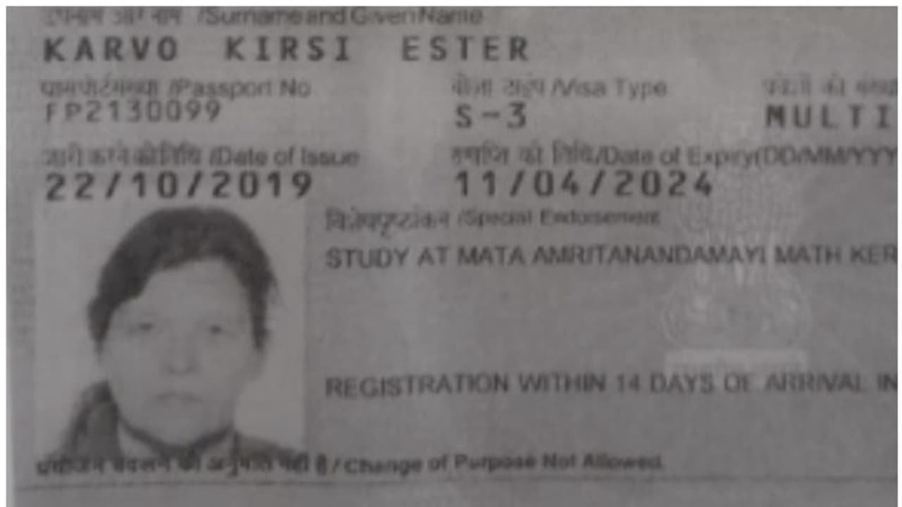 കരുനാഗപ്പള്ളി അമൃതാനന്ദമയി ആശ്രമത്തിൽ ഫിൻലൻഡ് സ്വദേശിനി തൂങ്ങിമരിച്ച നിലയിൽ കരുനാഗപ്പള്ളി അമൃതാനന്ദമയി ആശ്രമത്തിൽ ഫിൻലൻഡ് സ്വദേശിനി തൂങ്ങിമരിച്ച നിലയിൽ