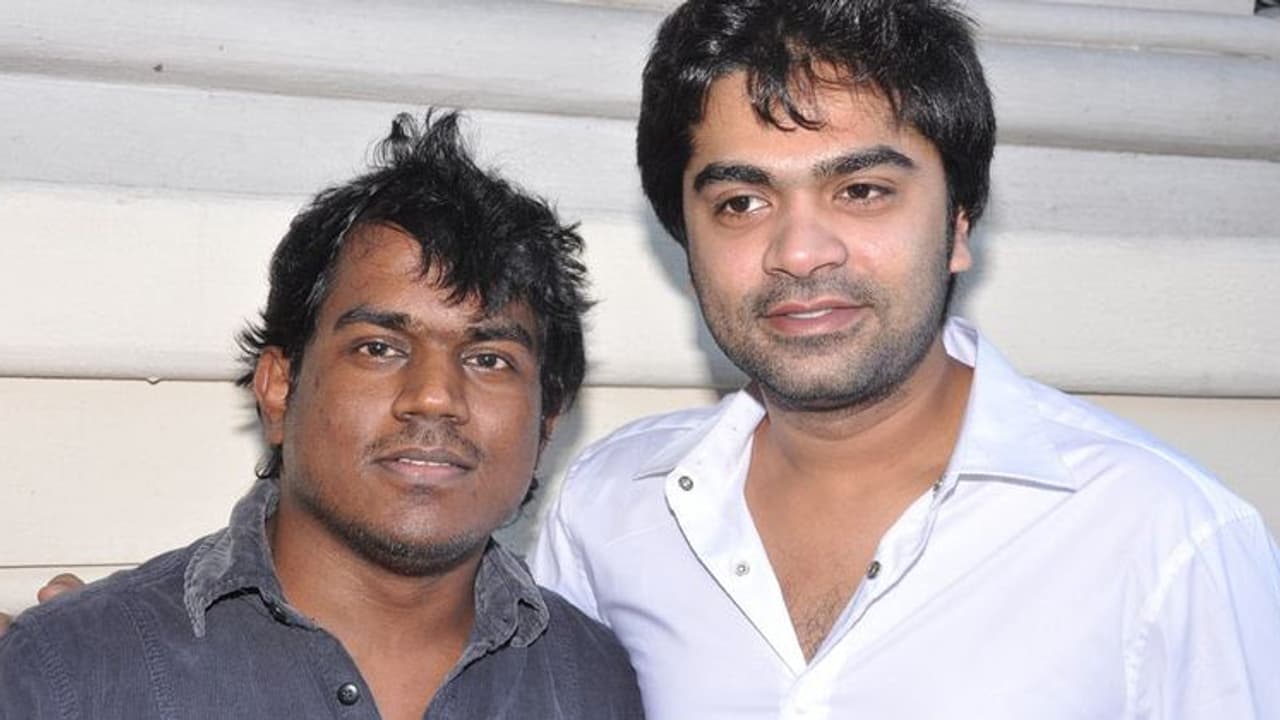 யுவன் சிம்பு காம்போவில் உருவான ' தப்பு பண்ணிட்டேன்'..! டீஸர் இதோ..! யுவன் சிம்பு காம்போவில் உருவான ' தப்பு பண்ணிட்டேன்'..! டீஸர் இதோ..!