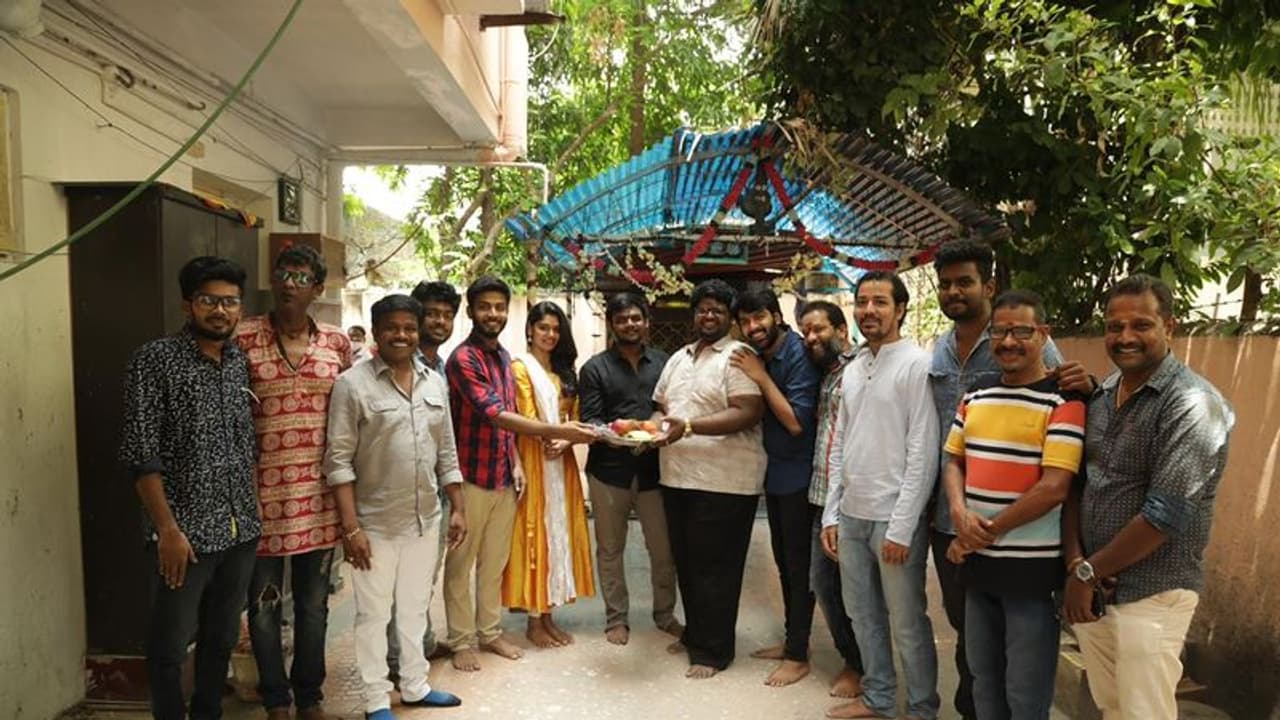 ஹீரோவாக அறிமுகமாகும் இயக்குனர் பிரபு சாலமனின் மகன் சஞ்சய்..! இப்படி ஒரு தலைப்பா? ஹீரோவாக அறிமுகமாகும் இயக்குனர் பிரபு சாலமனின் மகன் சஞ்சய்..! இப்படி ஒரு தலைப்பா?