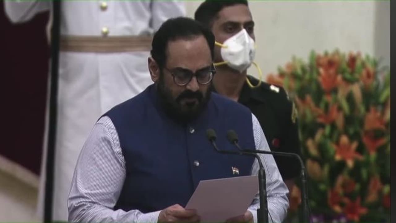 कौन हैं मोदी कैबिनेट में शामिल होने वाले राजीव चंद्रशेखर, डिजिटल इंडिया के हैं सबसे बड़े समर्थक कौन हैं मोदी कैबिनेट में शामिल होने वाले राजीव चंद्रशेखर, डिजिटल इंडिया के हैं सबसे बड़े समर्थक