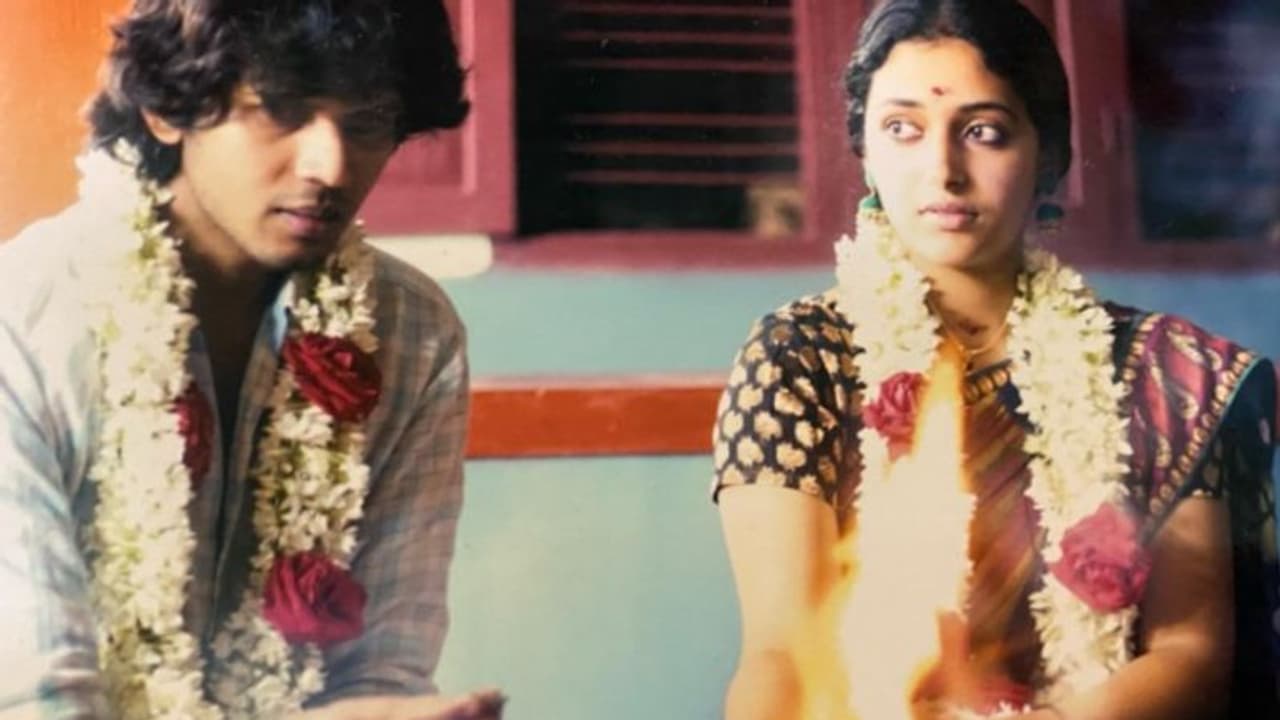 'എന്റെ പ്രിയനേ, സന്തോഷകരമായ വിവാഹ വാര്‍ഷിക ആശംസകള്‍', അപൂര്‍വ ഫോട്ടോയുമായി അനു സിത്താര