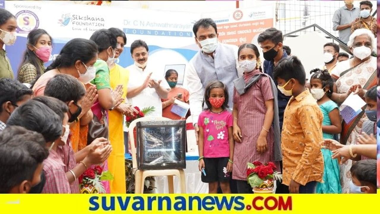 ಶೇ 65.14ರಷ್ಟು ಕಾಲೇಜು ವಿದ್ಯಾರ್ಥಿಗಳಿಗೆ ಲಸಿಕೆ : ಇಂದಿನಿಂದ ಮತ್ತಷ್ಟು ಚುರುಕು ಶೇ 65.14ರಷ್ಟು ಕಾಲೇಜು ವಿದ್ಯಾರ್ಥಿಗಳಿಗೆ ಲಸಿಕೆ : ಇಂದಿನಿಂದ ಮತ್ತಷ್ಟು ಚುರುಕು