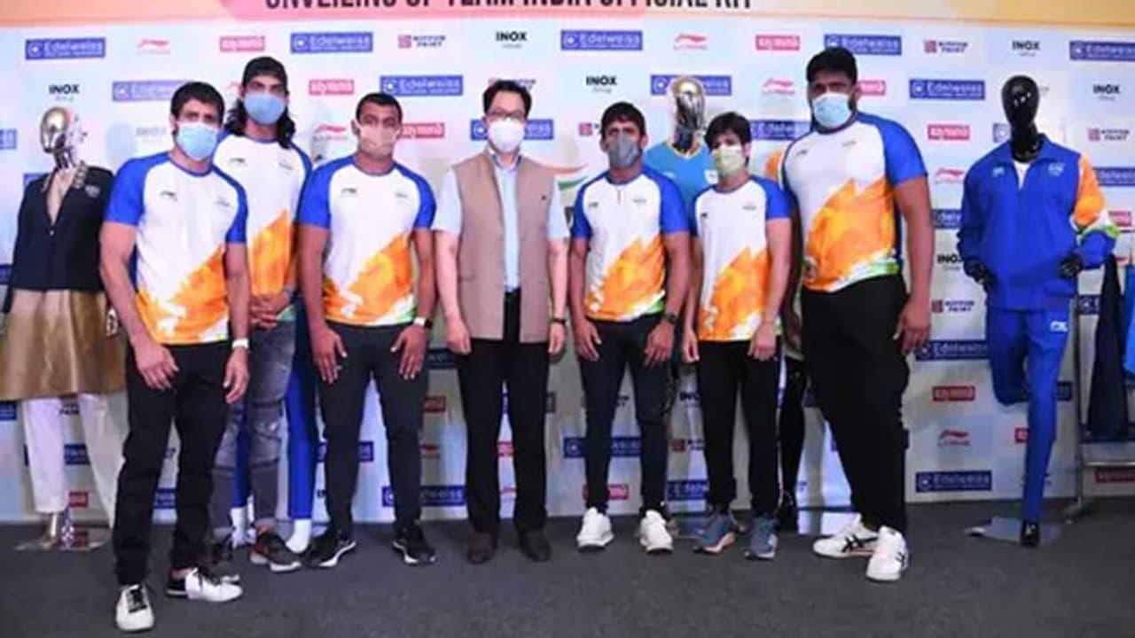 Tokyo Olympics: 17 जुलाई को जापान रवाना होंगे खिलाड़ी, 13 जुलाई को मोदी करेंगे बातचीत Tokyo Olympics: 17 जुलाई को जापान रवाना होंगे खिलाड़ी, 13 जुलाई को मोदी करेंगे बातचीत