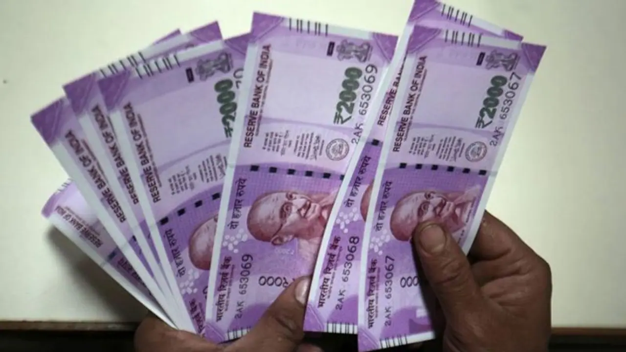 Financial Changes In May:ಯುಪಿಐ ಪಾವತಿ ಮಿತಿ ಹೆಚ್ಚಳ; ಗೃಹಸಾಲದ ಬಡ್ಡಿ ಏರಿಕೆ; ಮೇಯಲ್ಲಿನ ಬದಲಾವಣೆಗಳ ಪಟ್ಟಿ ಇಲ್ಲಿದೆ