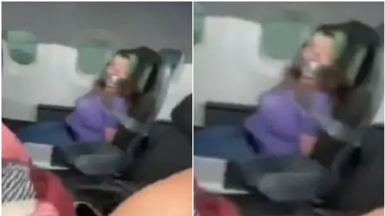 യാത്രക്കിടെ വിമാനത്തിന്റെ വാതില് തുറക്കാന് ശ്രമം; യുവതിയെ സീറ്റില് കെട്ടിയിട്ട് ജീവനക്കാര് യാത്രക്കിടെ വിമാനത്തിന്റെ വാതില് തുറക്കാന് ശ്രമം; യുവതിയെ സീറ്റില് കെട്ടിയിട്ട് ജീവനക്കാര്