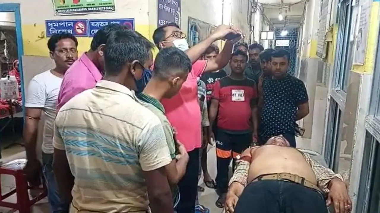 'দাদা' বলে ডাক, তারপরই সব শেষ, মঙ্গলকোটে খুন তৃণমূলের অঞ্চল সভাপতি 'দাদা' বলে ডাক, তারপরই সব শেষ, মঙ্গলকোটে খুন তৃণমূলের অঞ্চল সভাপতি