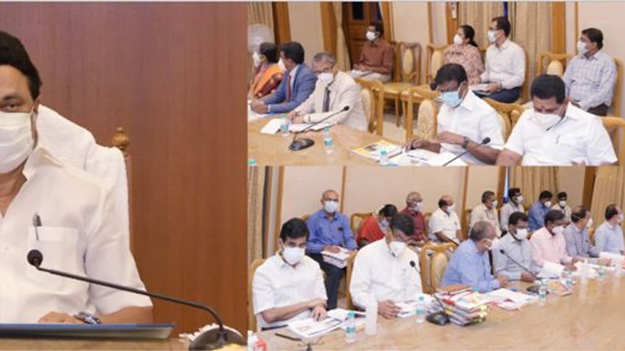 CM Stalin: தமிழகத்தில் இரவு நேர ஊரடங்கு அமல்? முதல்வர் ஸ்டாலின் அவசர ஆலோசனை..!