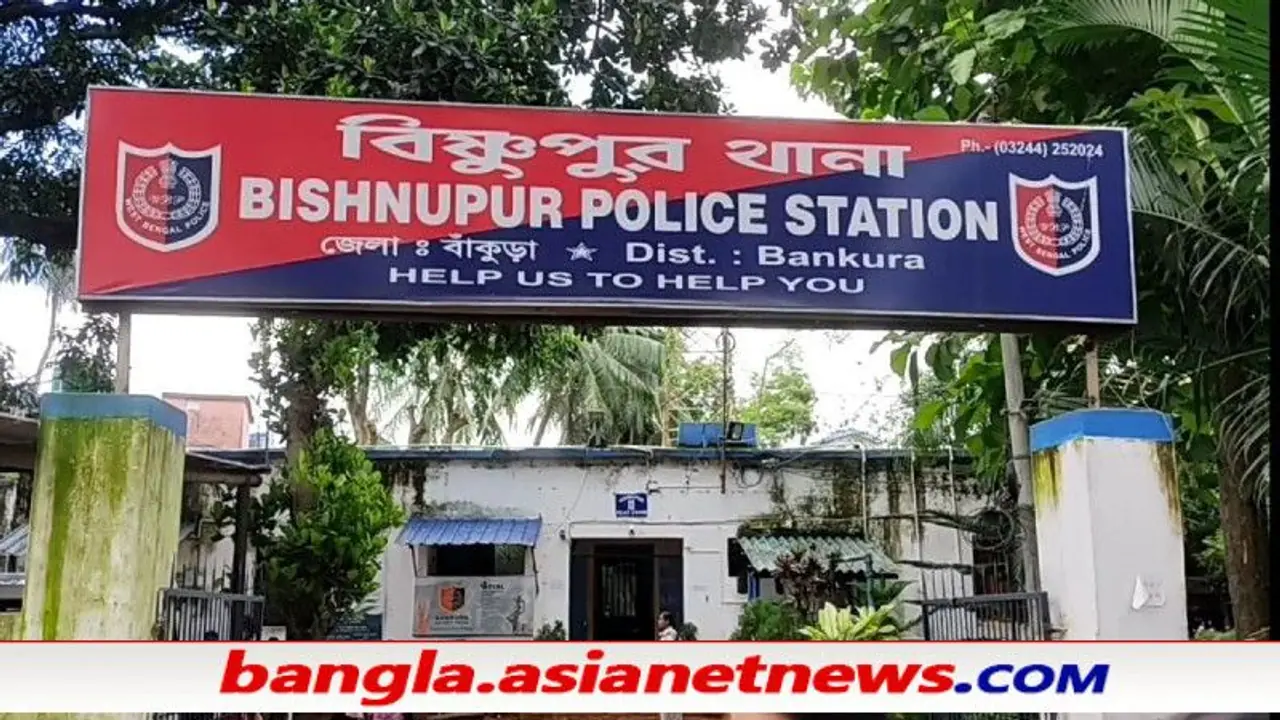 আটক ভুয়ো সেনা জওয়ান জাল পোশাক, জাল আইডি, সত্যিই কি সব প্রেমিকার জন্য