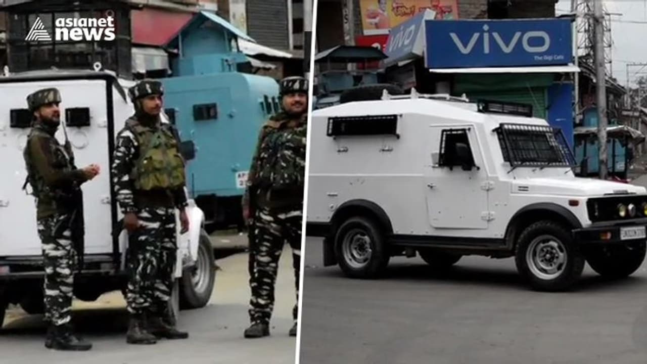 അതിർത്തി വീണ്ടും അശാന്തം; പുൽവാമയിൽ മൂന്ന് ഭീകരരെ സൈന്യം വധിച്ചു, ജമ്മുവിൽ ഡ്രോൺ സാന്നിദ്ധ്യം അതിർത്തി വീണ്ടും അശാന്തം; പുൽവാമയിൽ മൂന്ന് ഭീകരരെ സൈന്യം വധിച്ചു, ജമ്മുവിൽ ഡ്രോൺ സാന്നിദ്ധ്യം