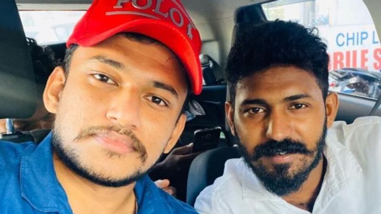 കരിപ്പൂർ സ്വർണ്ണക്കടത്ത് കേസ്; അർജുൻ ആയങ്കിയെ തള്ളി ആകാശ് തില്ലങ്കേരിയുടെ മൊഴി കരിപ്പൂർ സ്വർണ്ണക്കടത്ത് കേസ്; അർജുൻ ആയങ്കിയെ തള്ളി ആകാശ് തില്ലങ്കേരിയുടെ മൊഴി