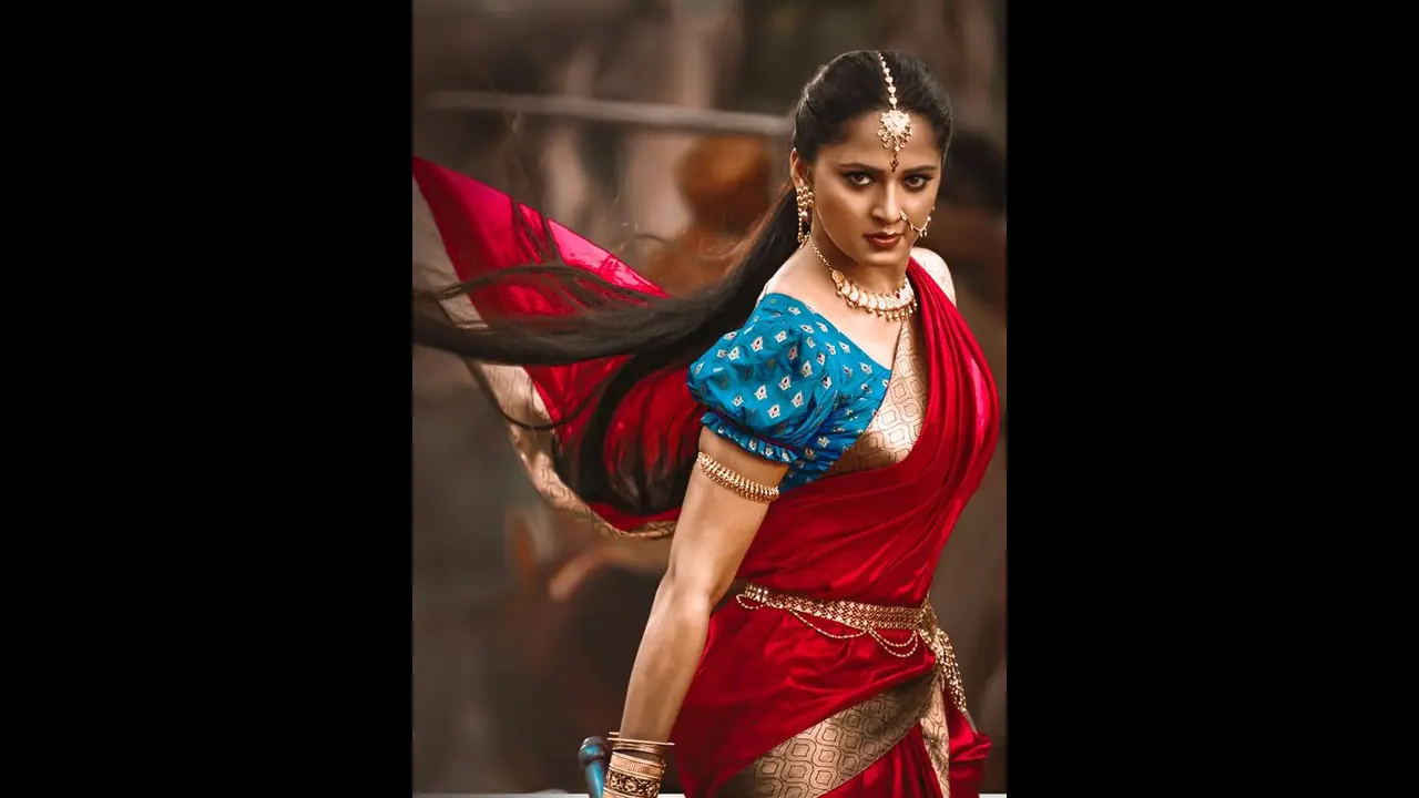 అనుష్క గురించి కిక్కెక్కించే న్యూస్.. జేజమ్మ అలా నటిస్తే బాక్సాఫీస్ షేకైపోదూ.. అనుష్క గురించి కిక్కెక్కించే న్యూస్.. జేజమ్మ అలా నటిస్తే బాక్సాఫీస్ షేకైపోదూ..