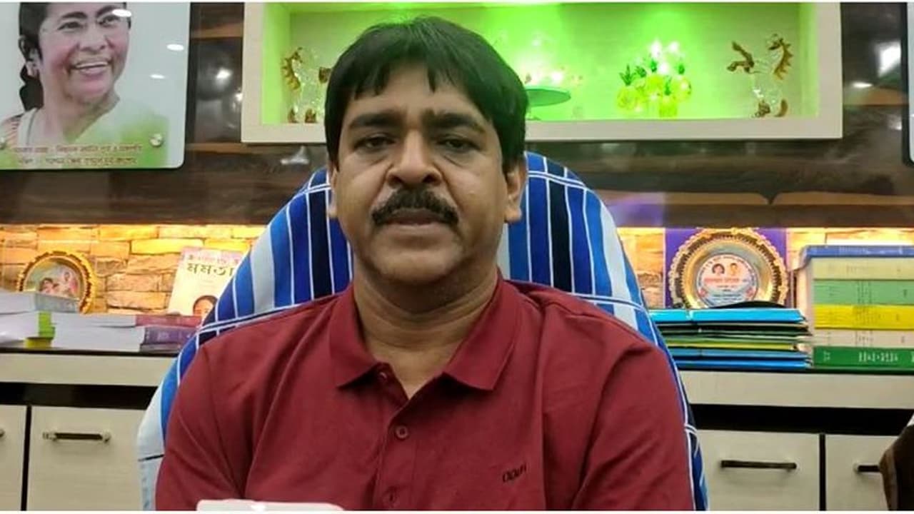 "বিজেপির দালাল", জাতীয় মানবাধিকার কমিশনকে কটাক্ষ শওকত মোল্লার "বিজেপির দালাল", জাতীয় মানবাধিকার কমিশনকে কটাক্ষ শওকত মোল্লার